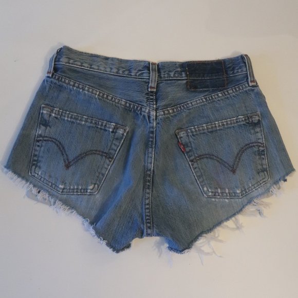 Womens RP4LF Blue Multicolor Embroidered Patch Design Cut-off Denim Shorts XS * - Picture 5 of 7